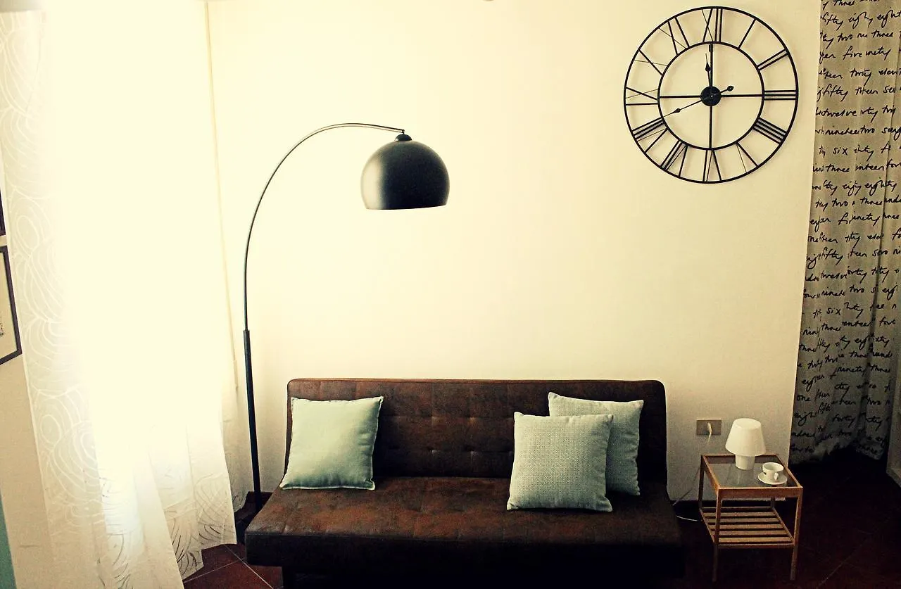 Apartment - Laterano 85 Rome